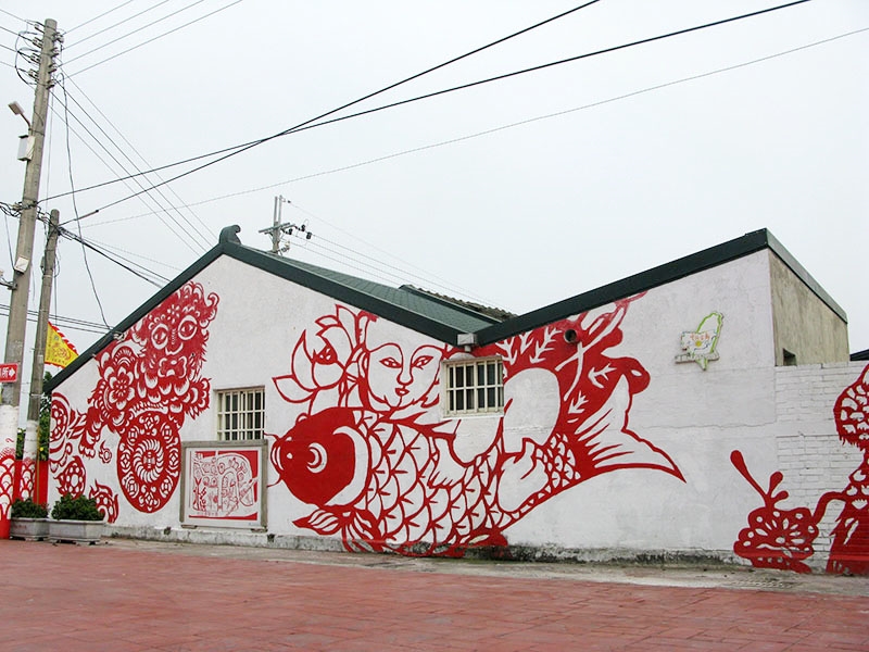 s_社區的牆壁充滿了中國傳統的意象2(1)